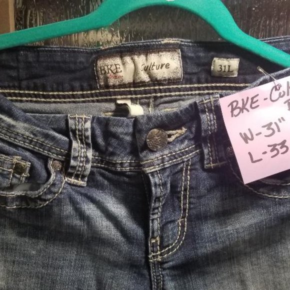 Buckle BKE Jeans & Capris - Picture 3 of 15